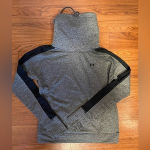LIKE NEW Under Armour Turtleneck Athletic Sweater